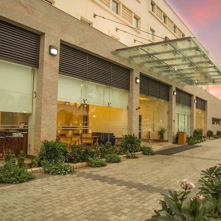 Kalyan Grand - A Business Hotel Vandalur Экстерьер фото