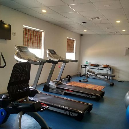Kalyan Grand - A Business Hotel Vandalur Экстерьер фото