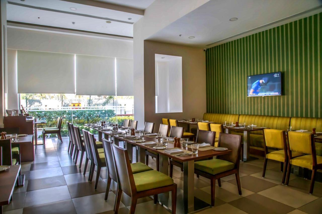 Kalyan Grand - A Business Hotel Vandalur Экстерьер фото