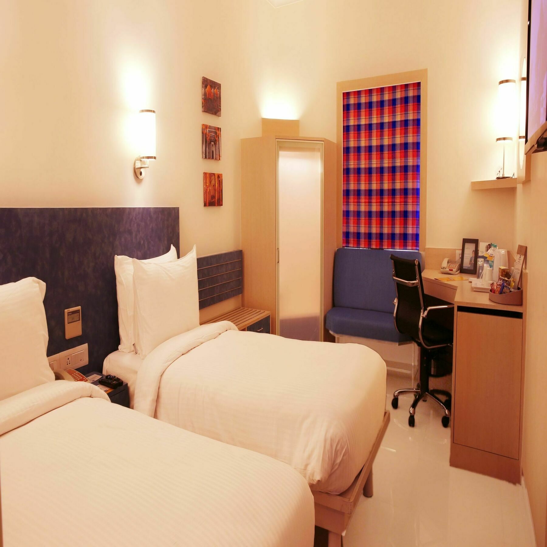Kalyan Grand - A Business Hotel Vandalur Экстерьер фото